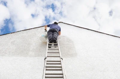 Peinture extérieure à Lannilis — façades et ravalement
